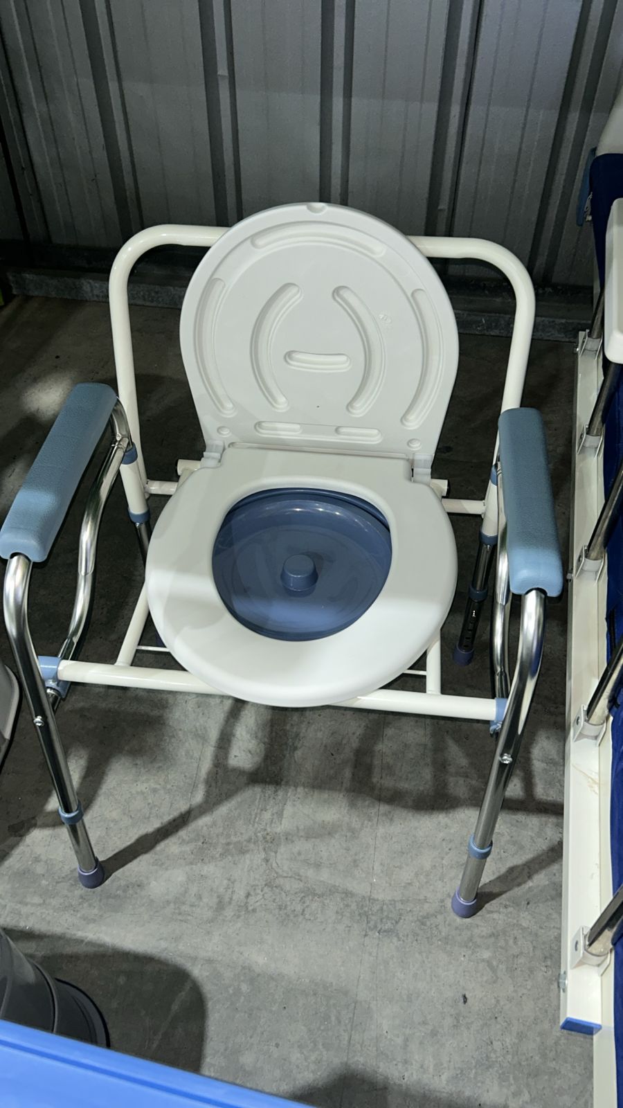silla sanitario inodoro para discapacitados  Foto 7293680-2.jpg