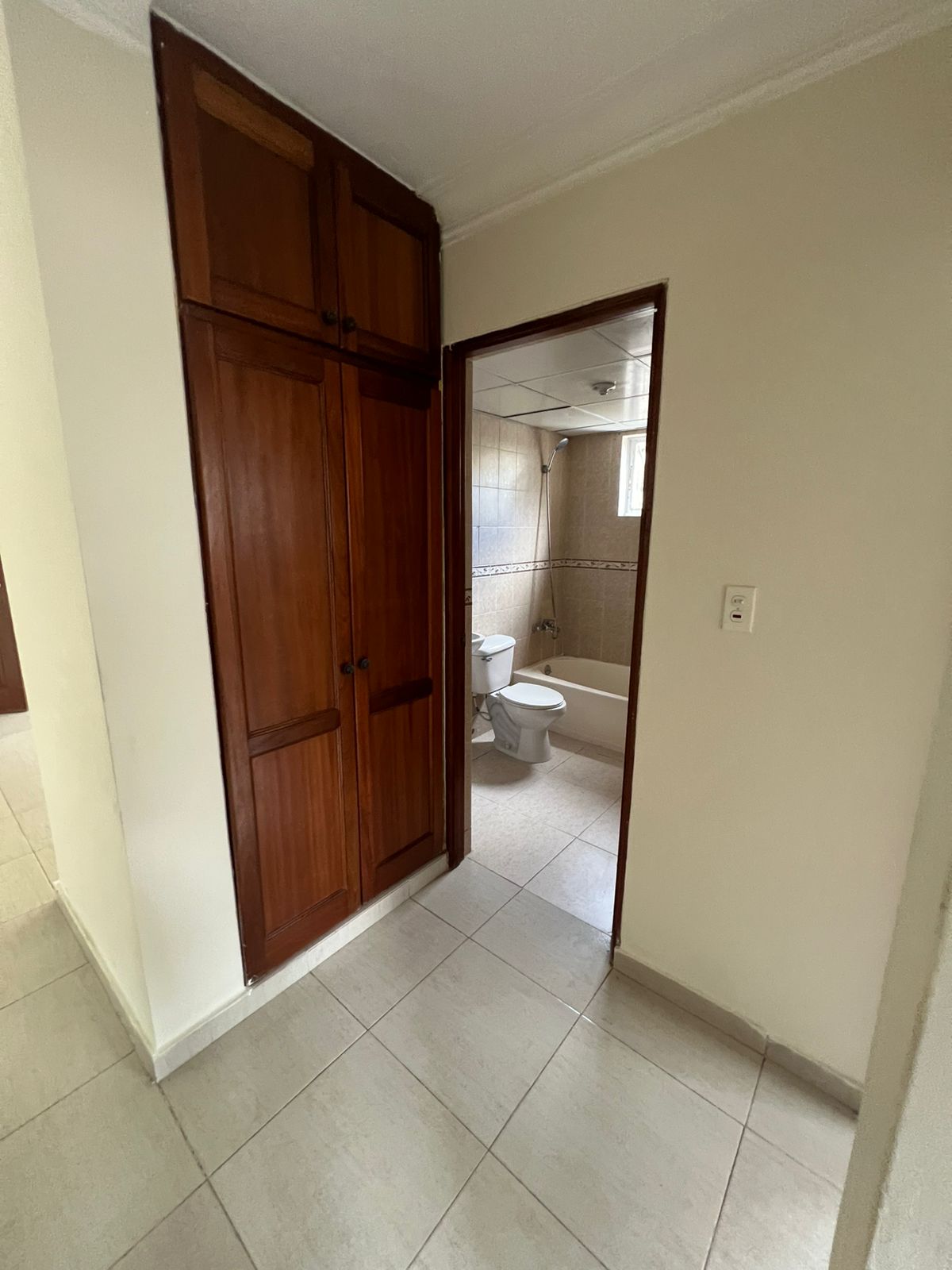 APARTAMENTO CLÁSICO EN BELLA VISTA – SANTO DOMINGO próximo a Bella Vis Foto 7293745-2.jpg