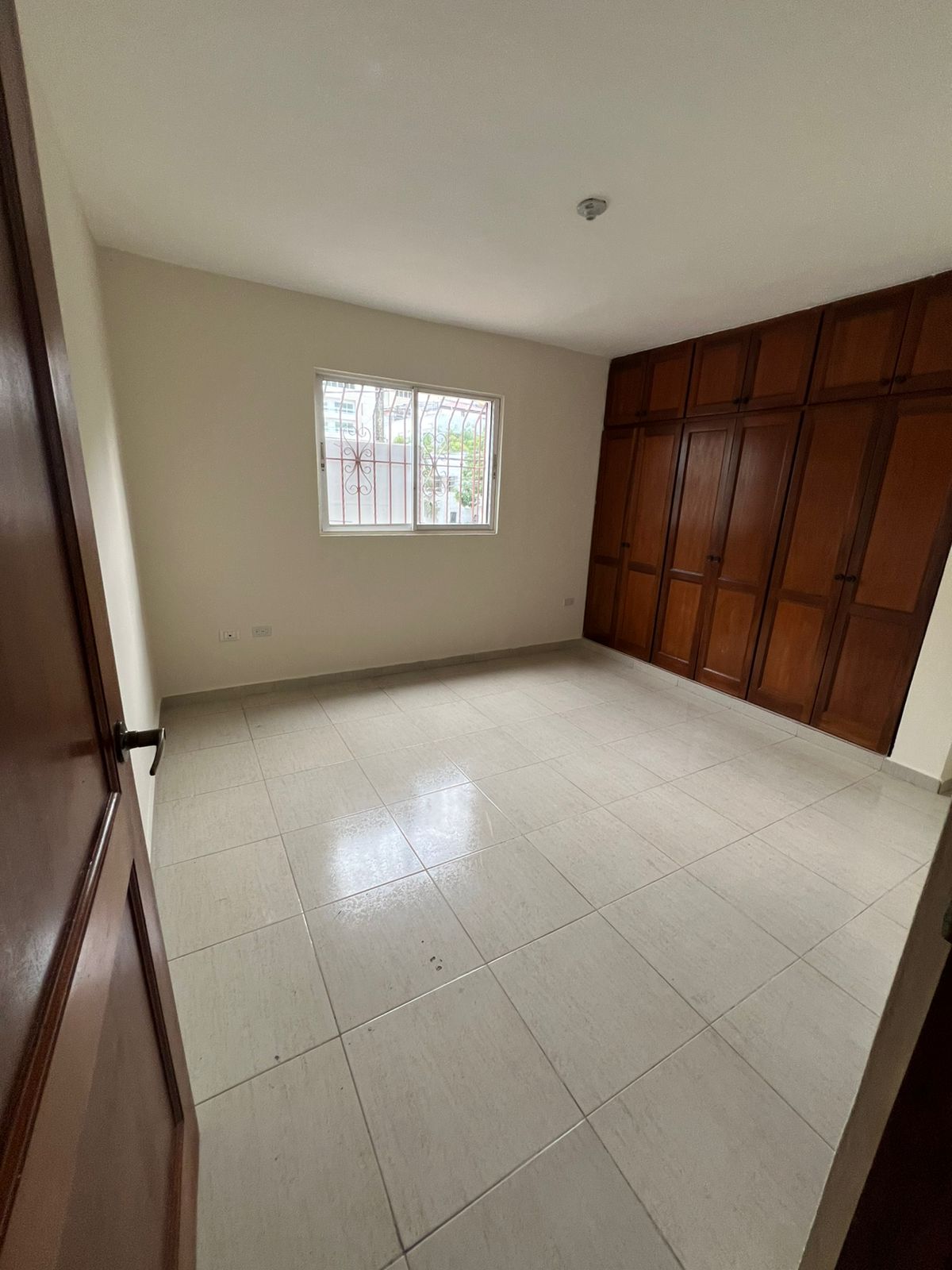 APARTAMENTO CLÁSICO EN BELLA VISTA – SANTO DOMINGO próximo a Bella Vis Foto 7293745-6.jpg