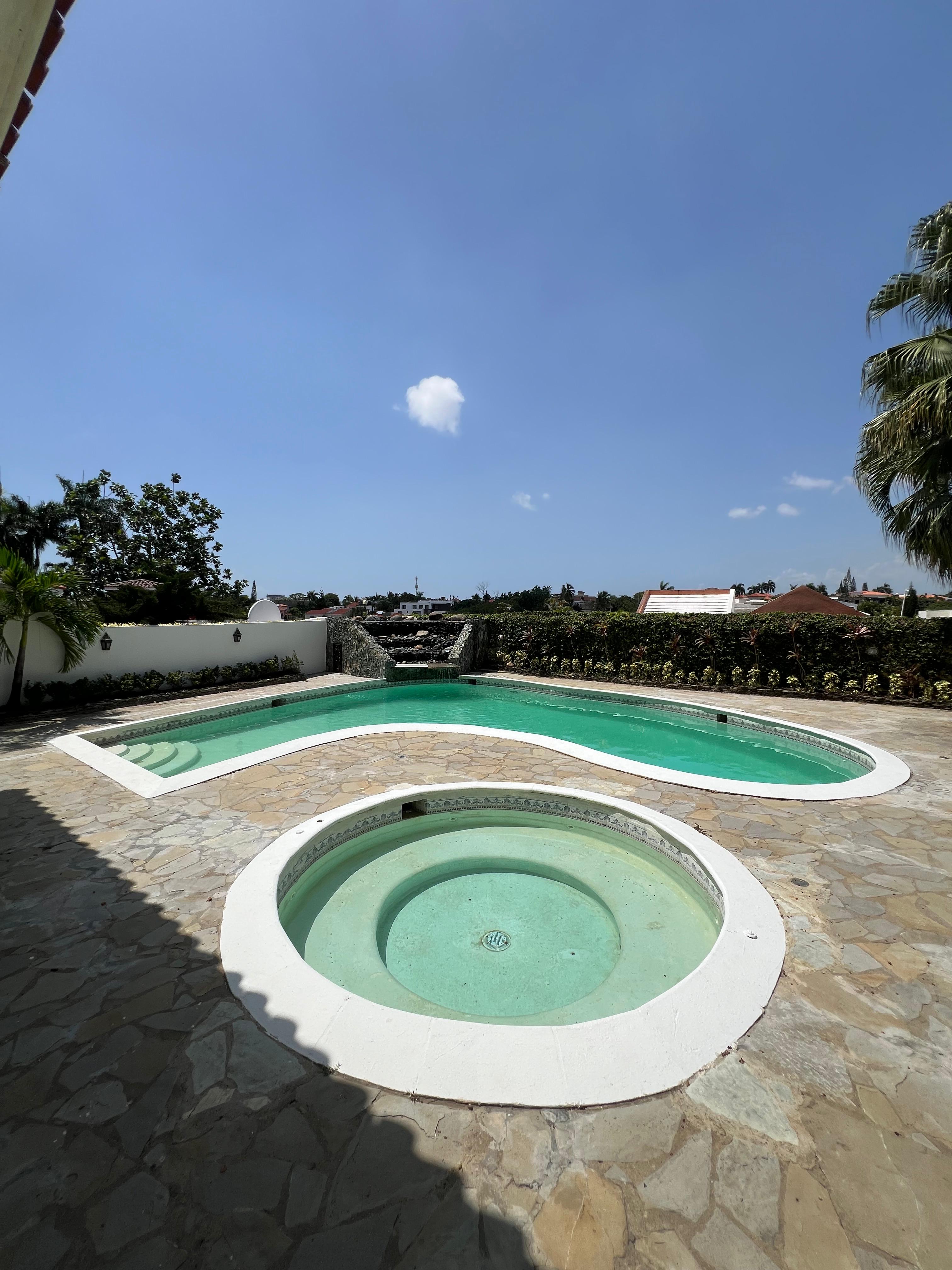 Casa en Venta de Lujo en Arroyo Hondo Foto 7293788-5.jpg