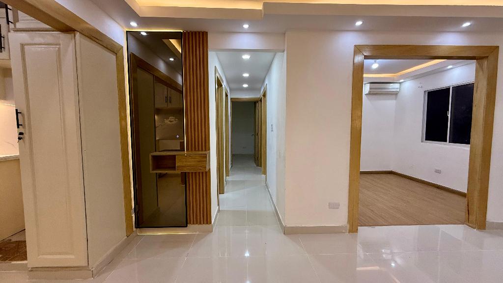 Moderno Apartamento en Venta – Avenida España Frente al Mar Foto 7293874-1.jpg