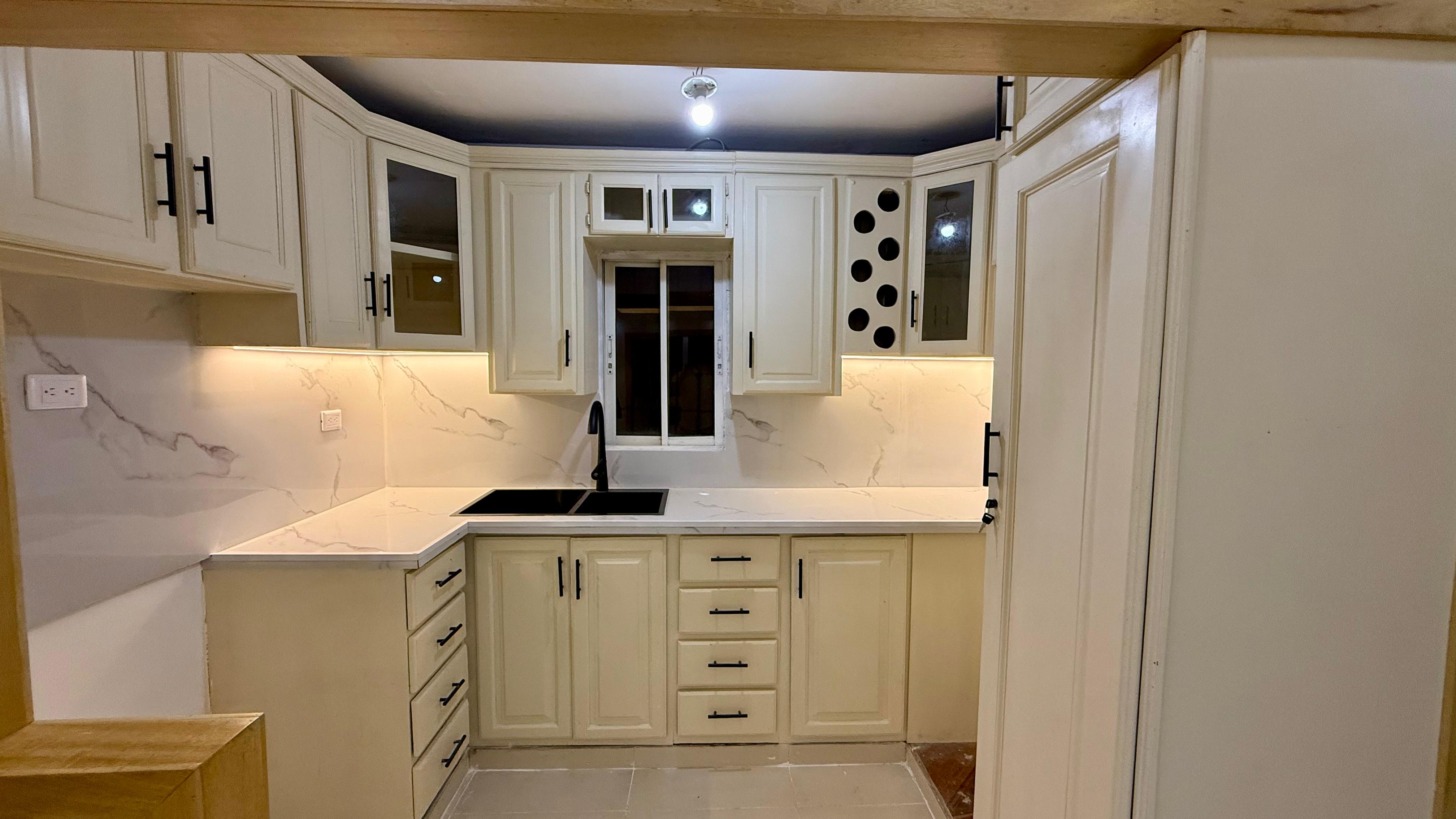 Moderno Apartamento en Venta – Avenida España Frente al Mar Foto 7293874-2.jpg