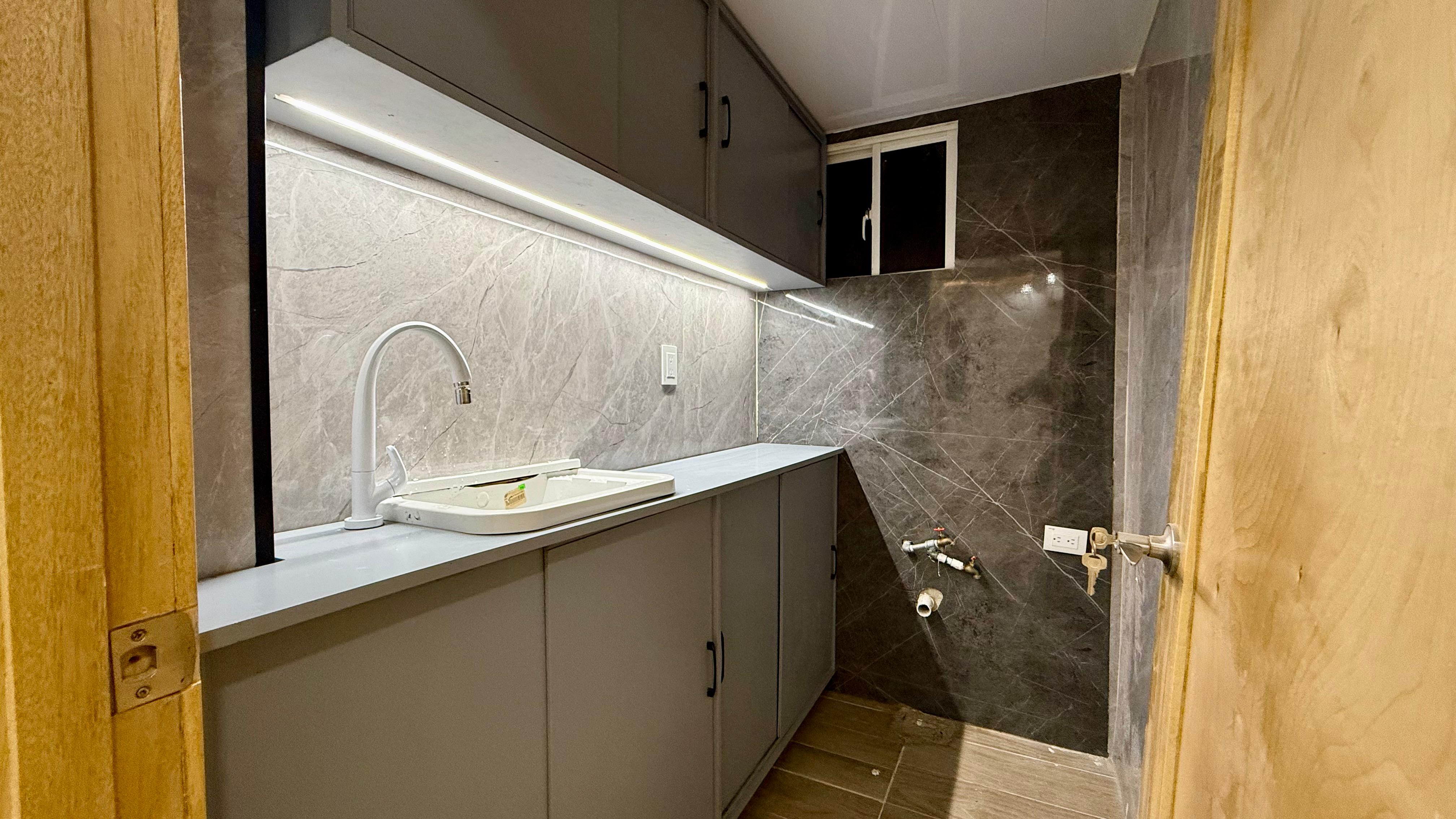 Moderno Apartamento en Venta – Avenida España Frente al Mar Foto 7293874-7.jpg