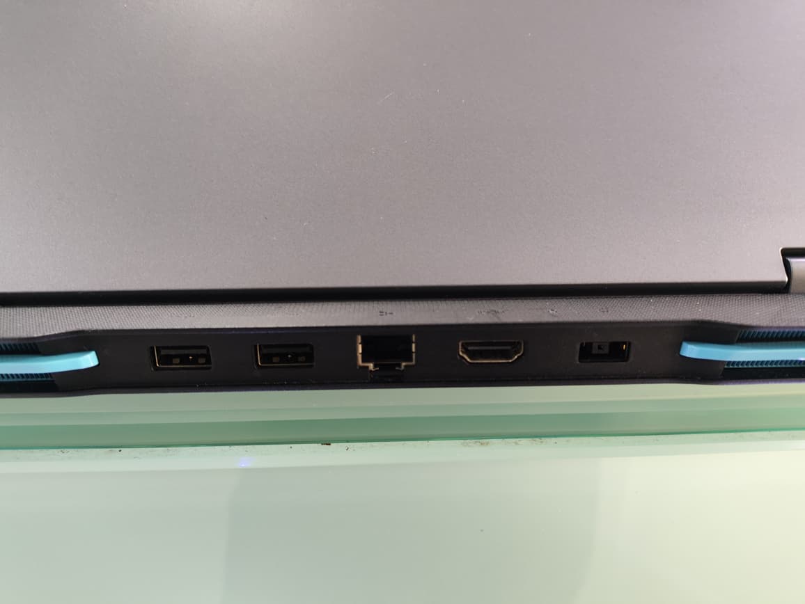 LENOVO LOQ 15IRH8 i5-12450H RTX3050 6GB 32GB 512GB W11H Foto 7293921-5.jpg