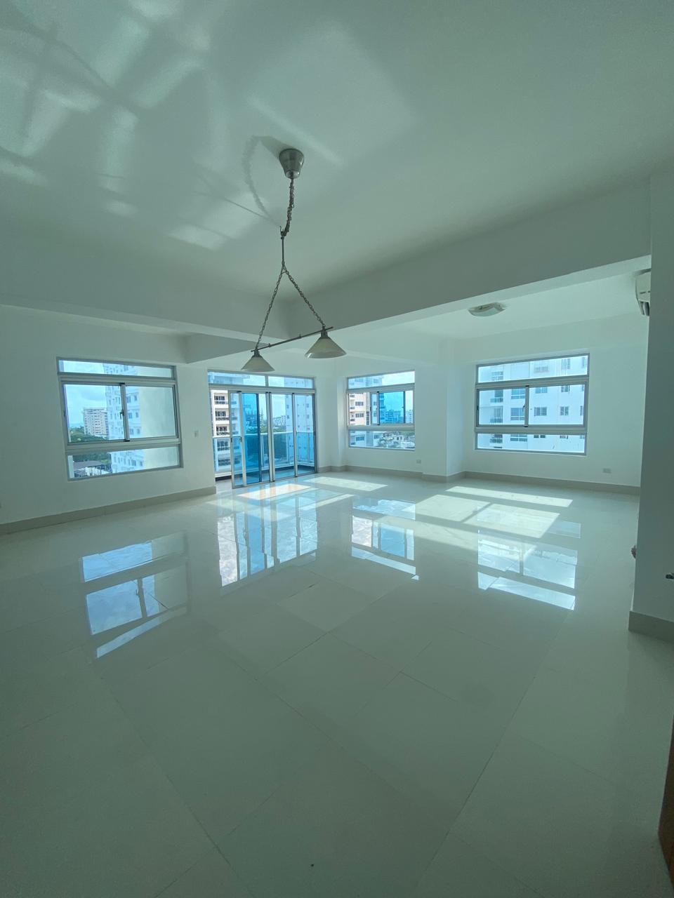 Alquiler de amplio Apartamento en Bella Vista Foto 7293996-6.jpg