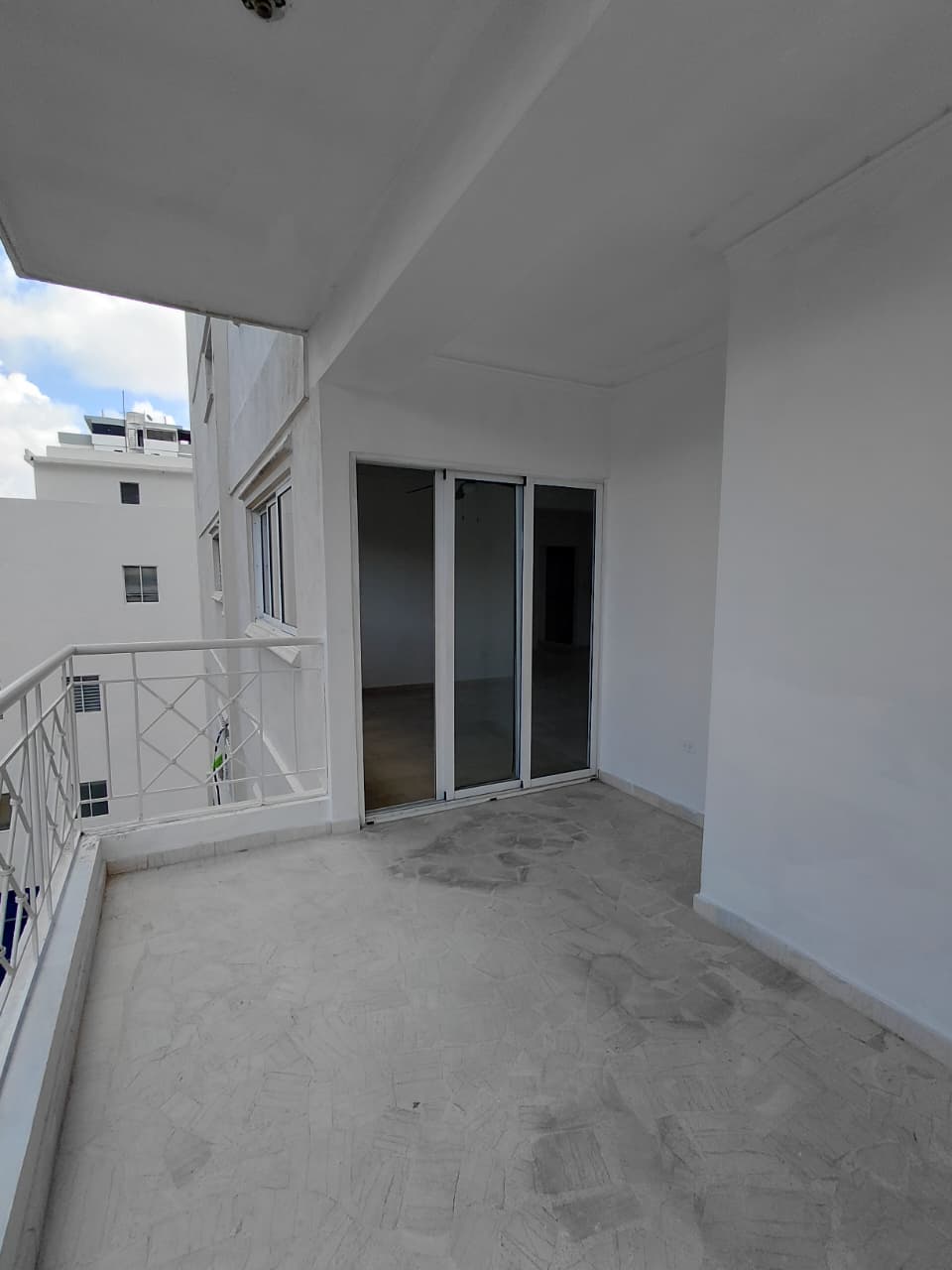 Apartamento en Alquiler  – Naco Distrito Nacional Frente al Parque de  Foto 7294038-7.jpg