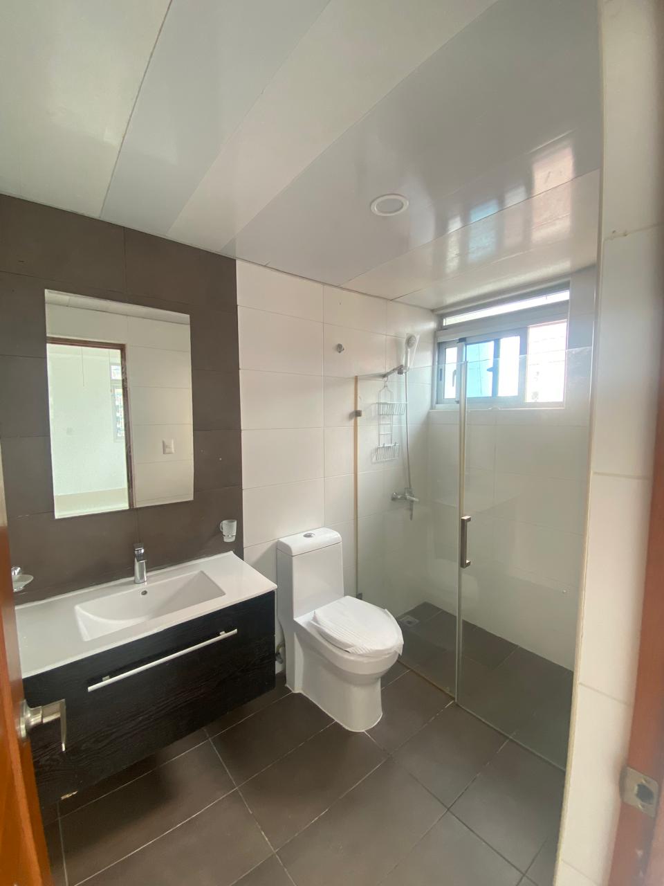 Alquiler de amplio Apartamento en Bella Vista Santo Domingo Foto 7294047-7.jpg