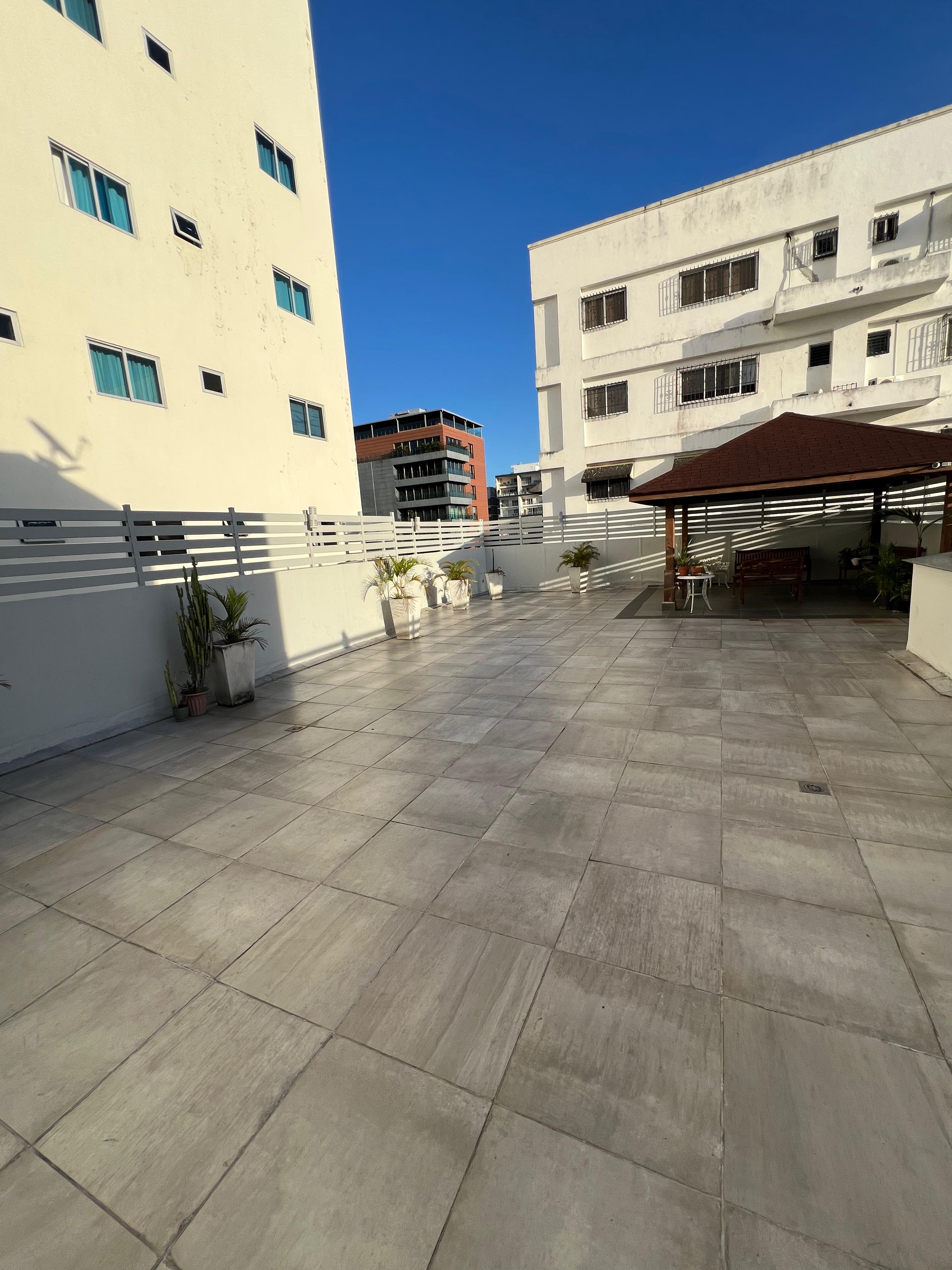 Apartamento en Alquiler en Evaristo Morales Foto 7294278-3.jpg