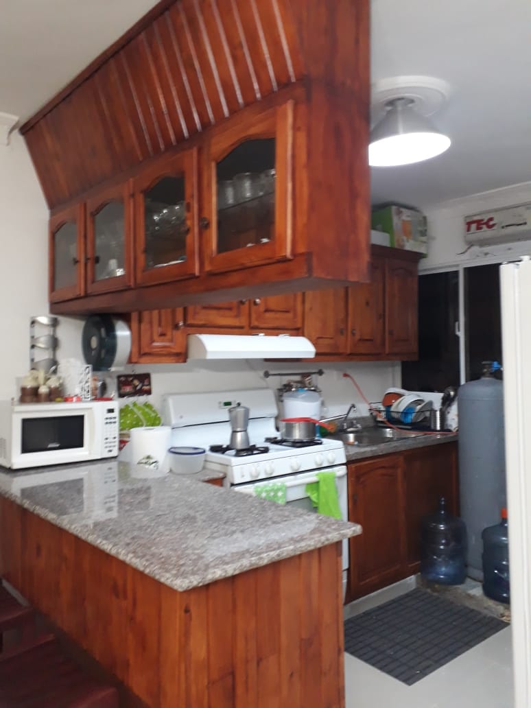 Fabricantes de cocina en madera  Foto 7294351-4.jpg