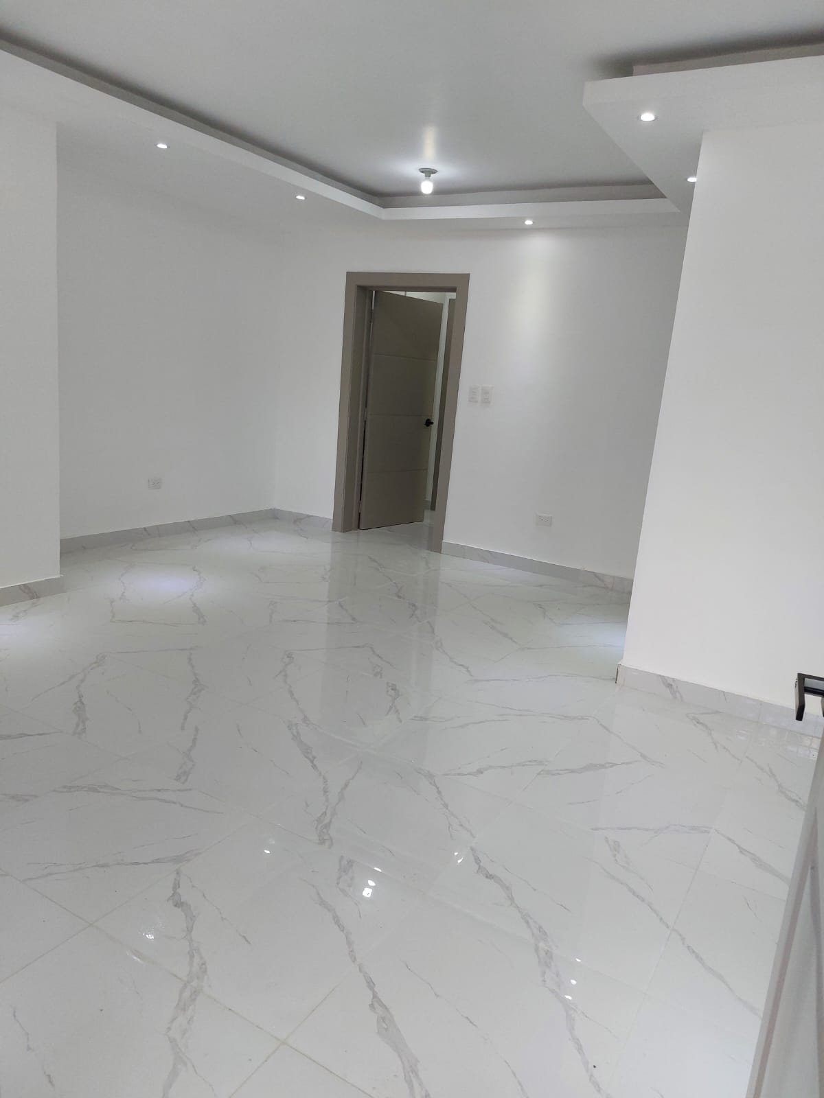 venta Apartamento en la avenida independencia Remodelado 90 Metros De  Foto 7294372-4.jpg