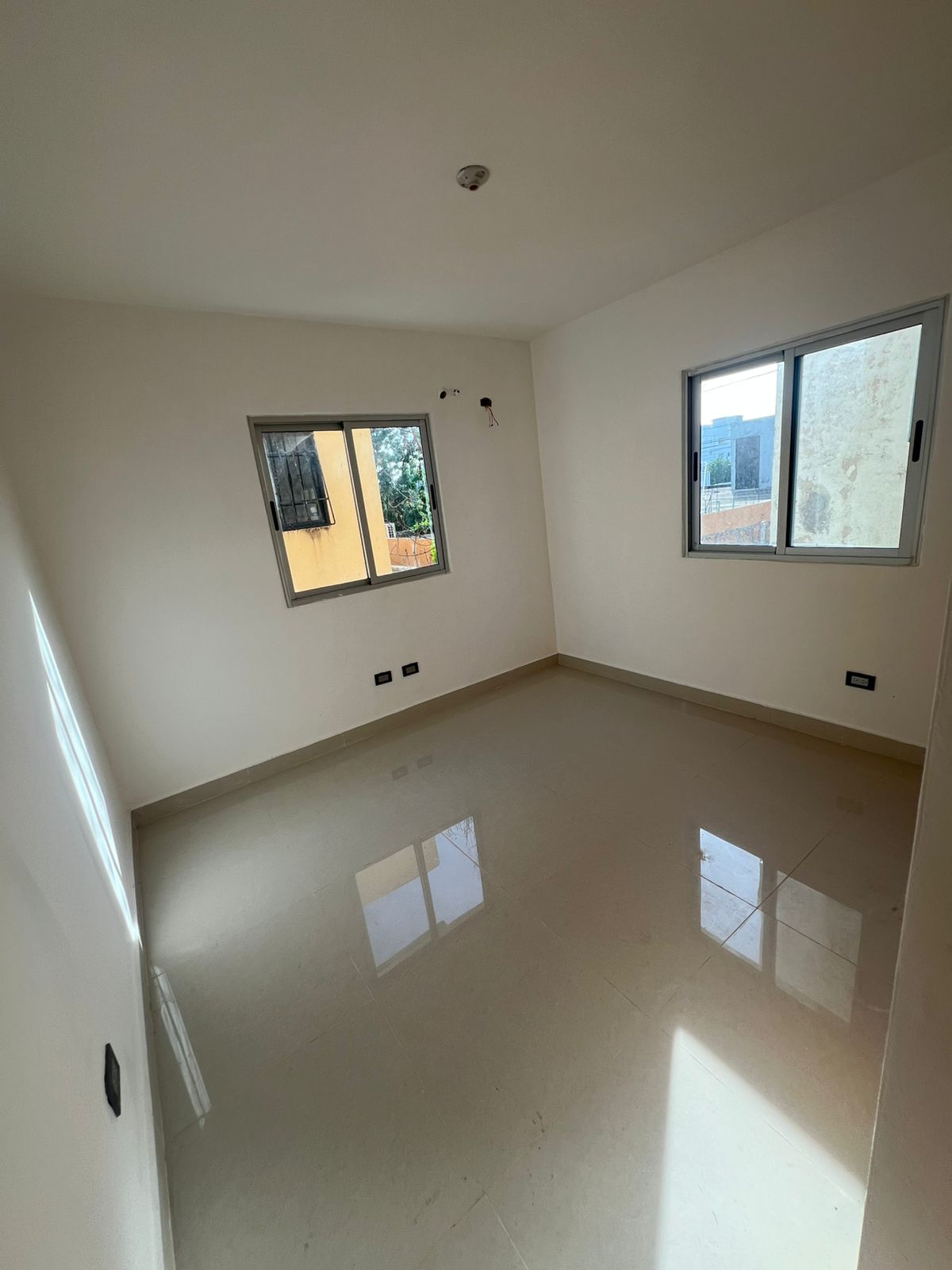 Apartamento en Venta – Residencial Regina Santo Domingo Este próximo a Foto 7294441-4.jpg
