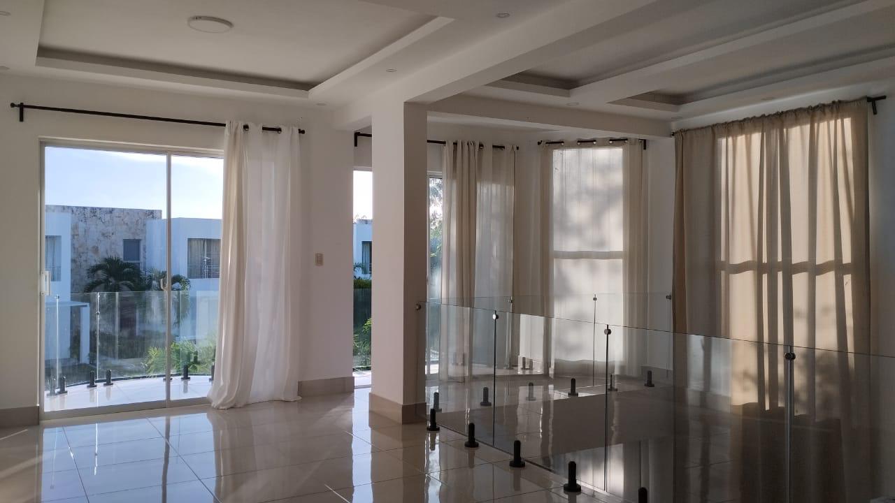 Villas en Venta en Playa Nueva Romana. Foto 7294567-2.jpg