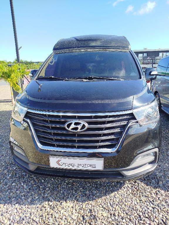 HYUNDAI STAREX TIPO LIMOSINA en La Altagracia Foto 7294748-1.jpg