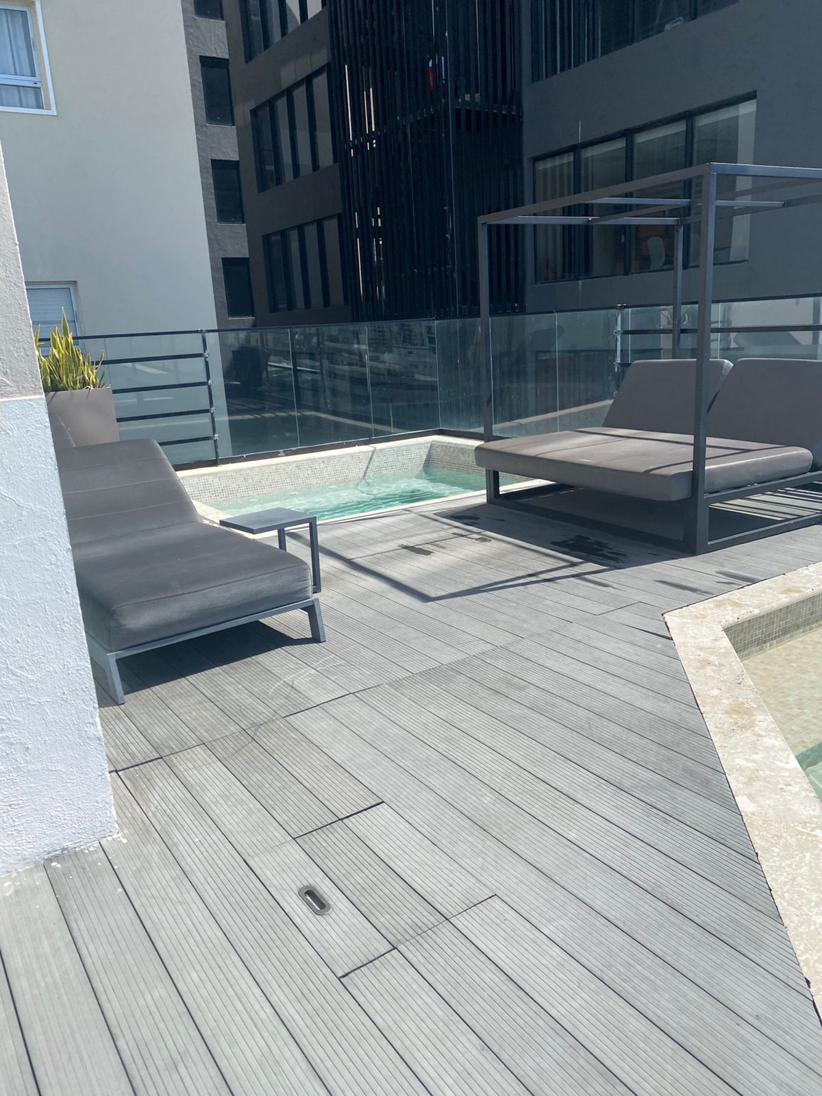 AMUEBLADO APARTAMENTO EN EXCLUSIVA TORRE PIANTINI Foto 7294758-10.jpg
