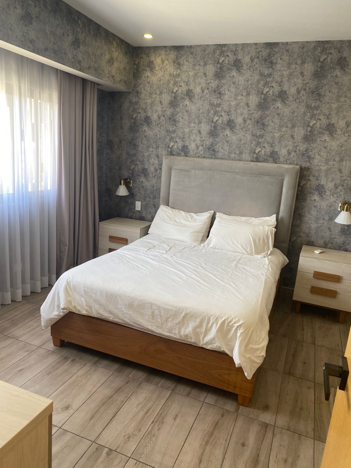 AMUEBLADO APARTAMENTO EN EXCLUSIVA TORRE PIANTINI Foto 7294758-12.jpg