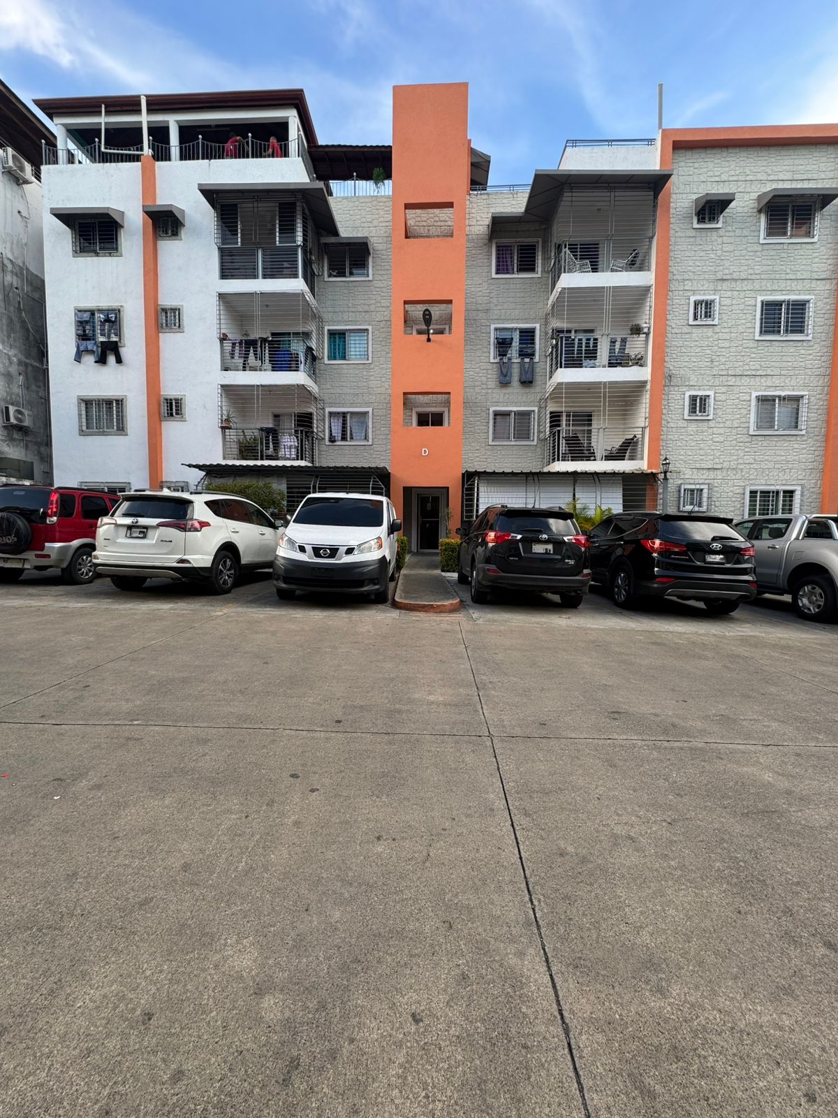 Apartamento en Venta con terraza Prol. 27 de Febrero Foto 7294774-12.jpg