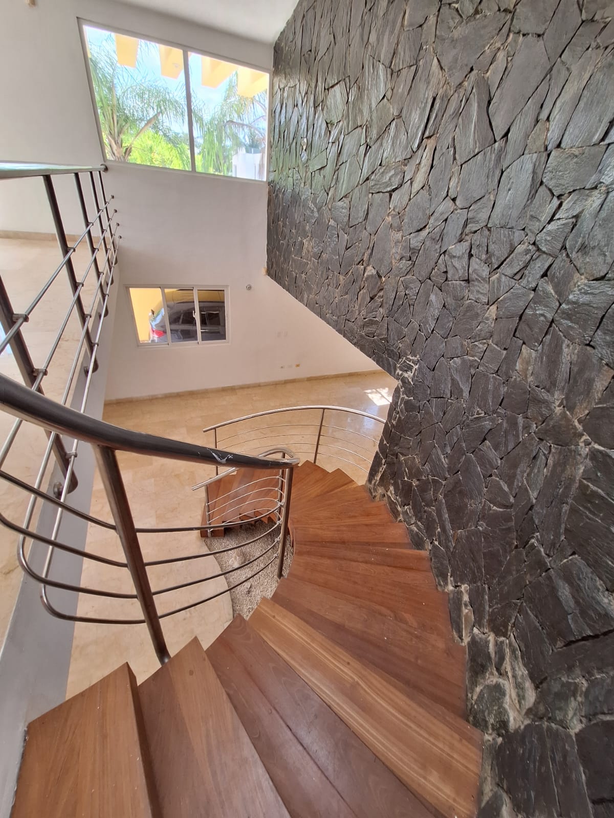  CASA MODERNA EN LAS PRADERAS – 2 NIVELES  300 m  PROYECTO CERRADO Foto 7294891-13.jpg
