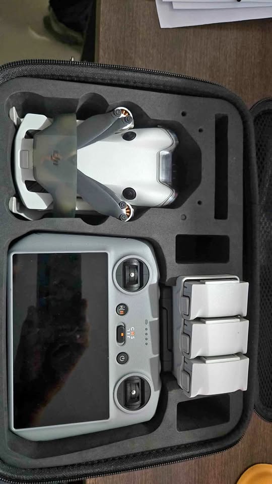 DJI Mini 4 Pro - Fly MORE COMBO en Samaná Foto 7295175-1.jpg