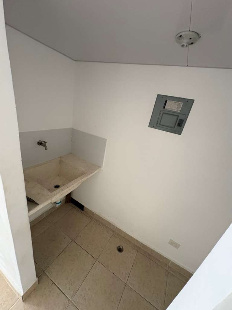 APARTAMENTO 3HABITACIONES  EN RENTA CIUDAD JUAN BOSH Foto 7295299-3.jpg