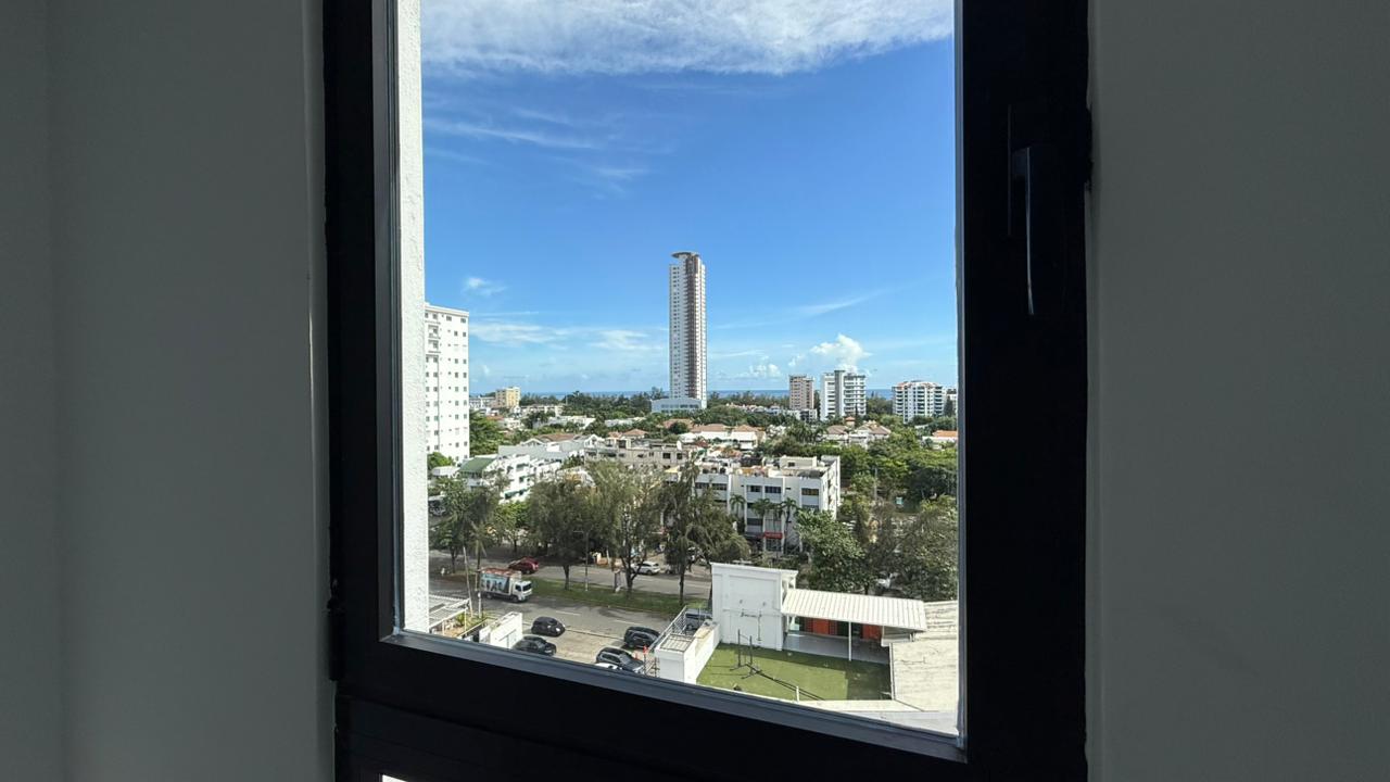Apartamento en Alquiler piso alto en Bella Vista nuevo Foto 7295581-2.jpg