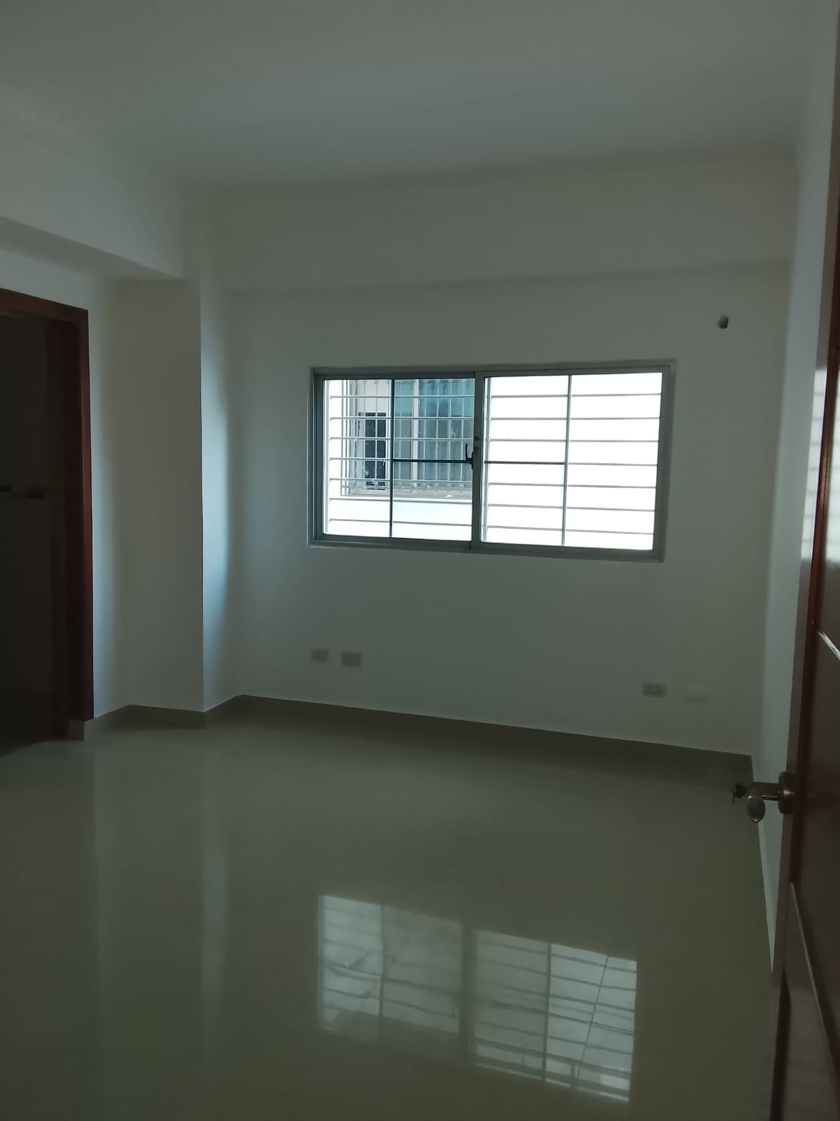 APARTAMENTO EN ALQUILER – SECTOR EL RENACIMIENTO Foto 7295708-6.jpg