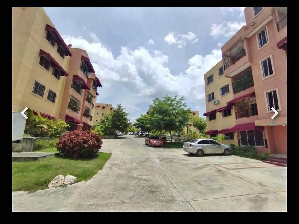 VENDO APTO EN RESIDENCIAL PABLO MELLA MORALES KM18 AUTO. DUARTE Foto 7295709-1.jpg
