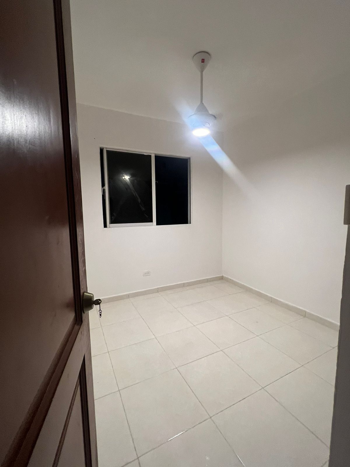 VENDO APARTAMENTO DE OPORTUNIDAD RESIDENCIAL  PABLO MELLA  MORALES Foto 7295721-3.jpg