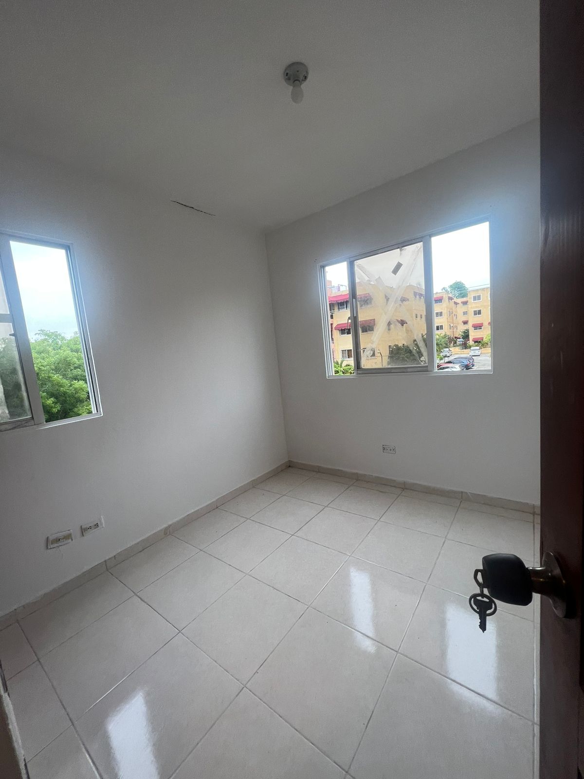 VENDO APARTAMENTO DE OPORTUNIDAD RESIDENCIAL  PABLO MELLA  MORALES Foto 7295721-4.jpg