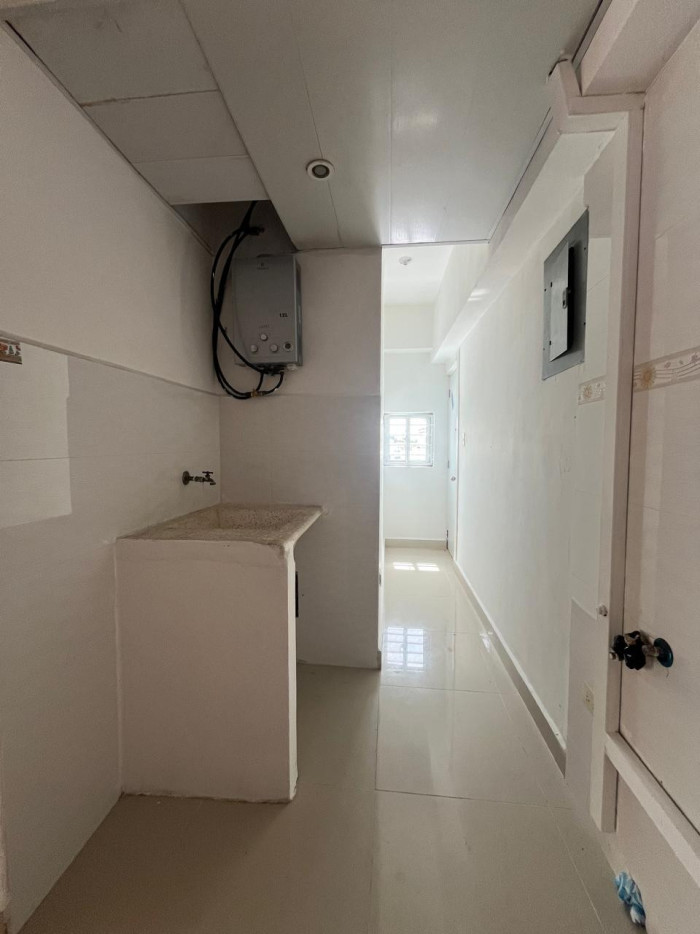 En Venta Apto en La Esperilla piso 16 Foto 7295885-5.jpg