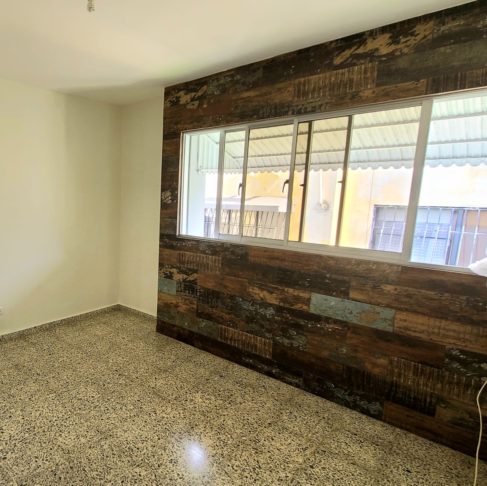 APARTAMENTO EN ALQUILER EN LOS CACICAZGOS Foto 7295929-5.jpg