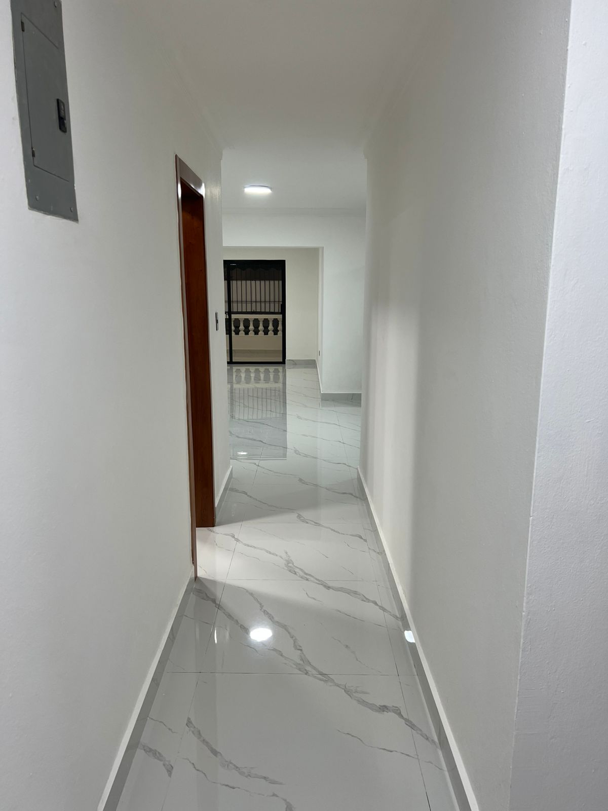 ALQUILO APTO RECIEN REMODELADO BELLA VISTA NORTE Foto 7295950-3.jpg