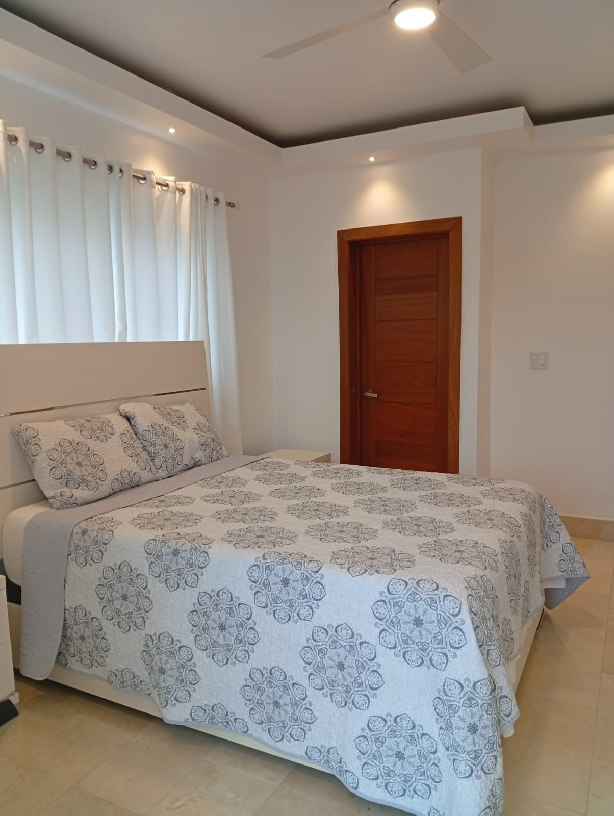 Vendo hermosa villa en Playa Nueva Romana  Foto 7296012-15.jpg