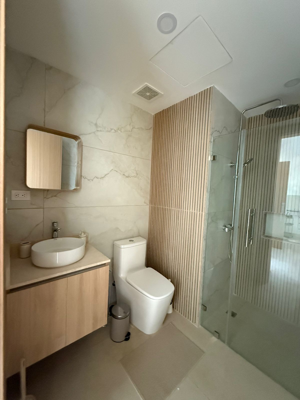 Apartamento en Alquiler a Largo Plazo – Landwood Las Canas Unidad B407 Foto 7296100-5.jpg