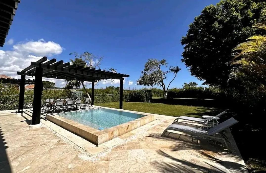 Villa en Venta – Punta Cana Foto 7296103-1.jpg