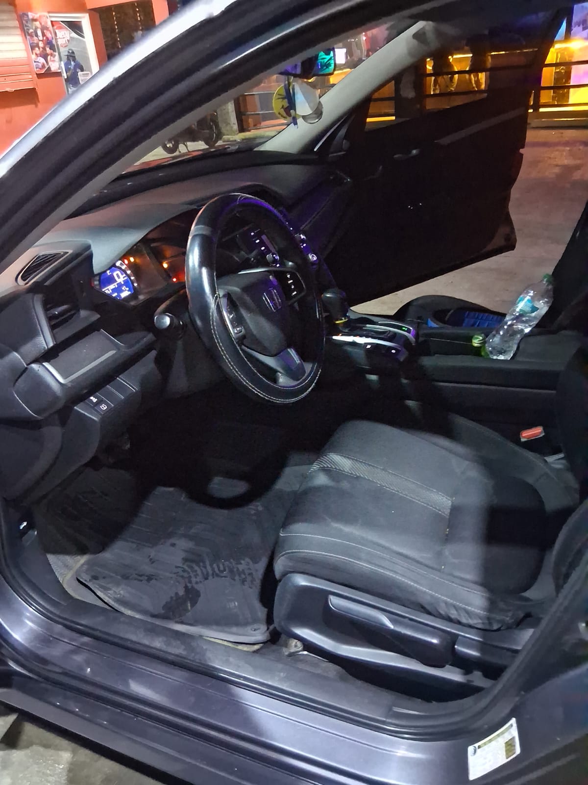 Se Vende Honda Civic 2017 en Santo Domingo Oeste Foto 7296109-2.jpg