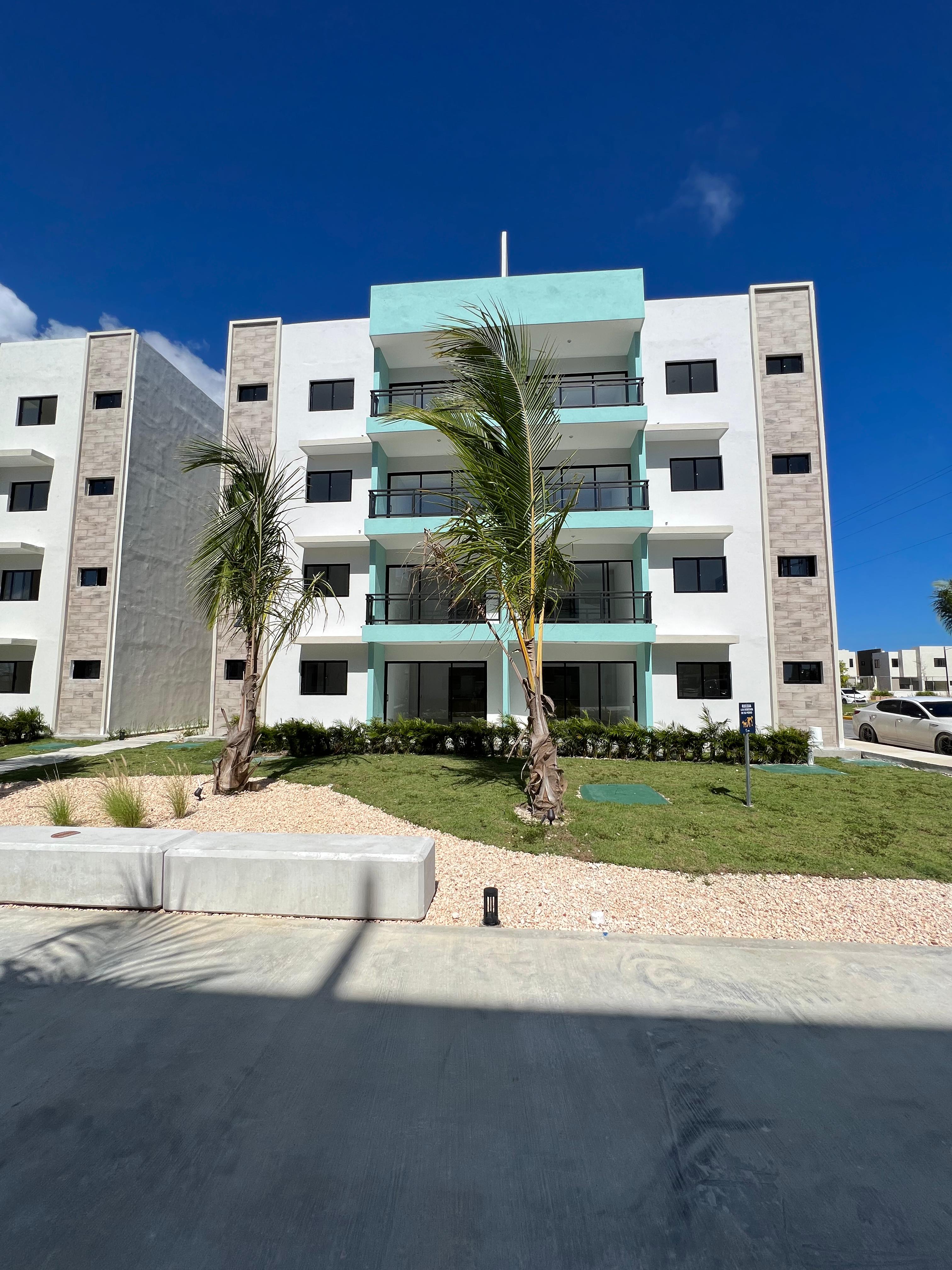VENDO 3 APTOS NUEVOS A ESTRENAR EN BÁVARO PUNTA CANA Foto 7296180-1.jpg