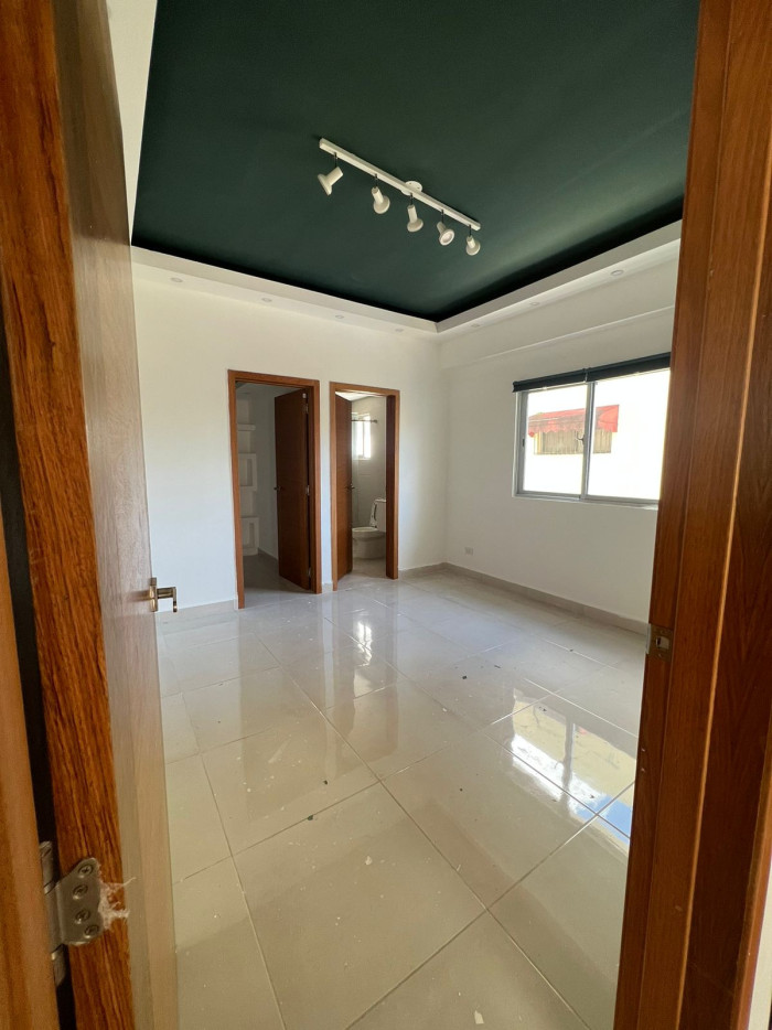 Apartamento en Alquiler – El Millón Santo Domingo Foto 7296201-10.jpg
