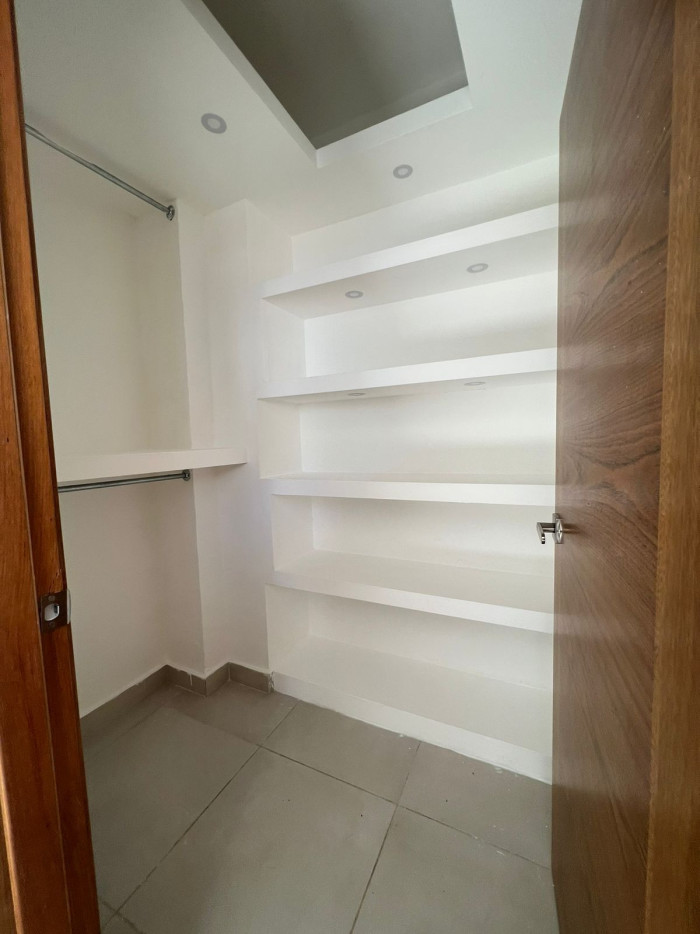 Apartamento en Alquiler – El Millón Santo Domingo Foto 7296201-8.jpg