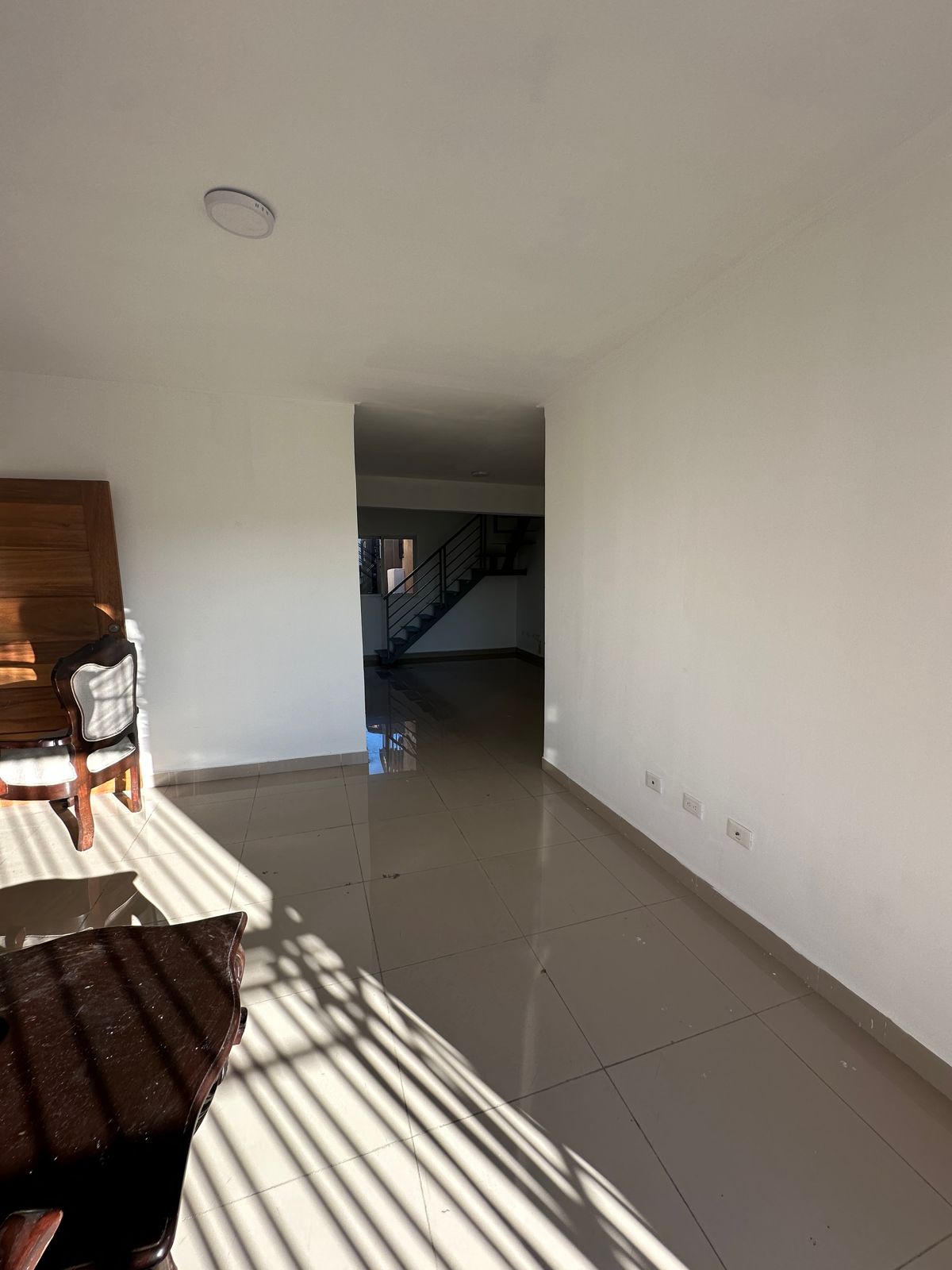 Vendo Apartamento Con amplios espacios y excelente distribución.  Ubic Foto 7296879-5.jpg