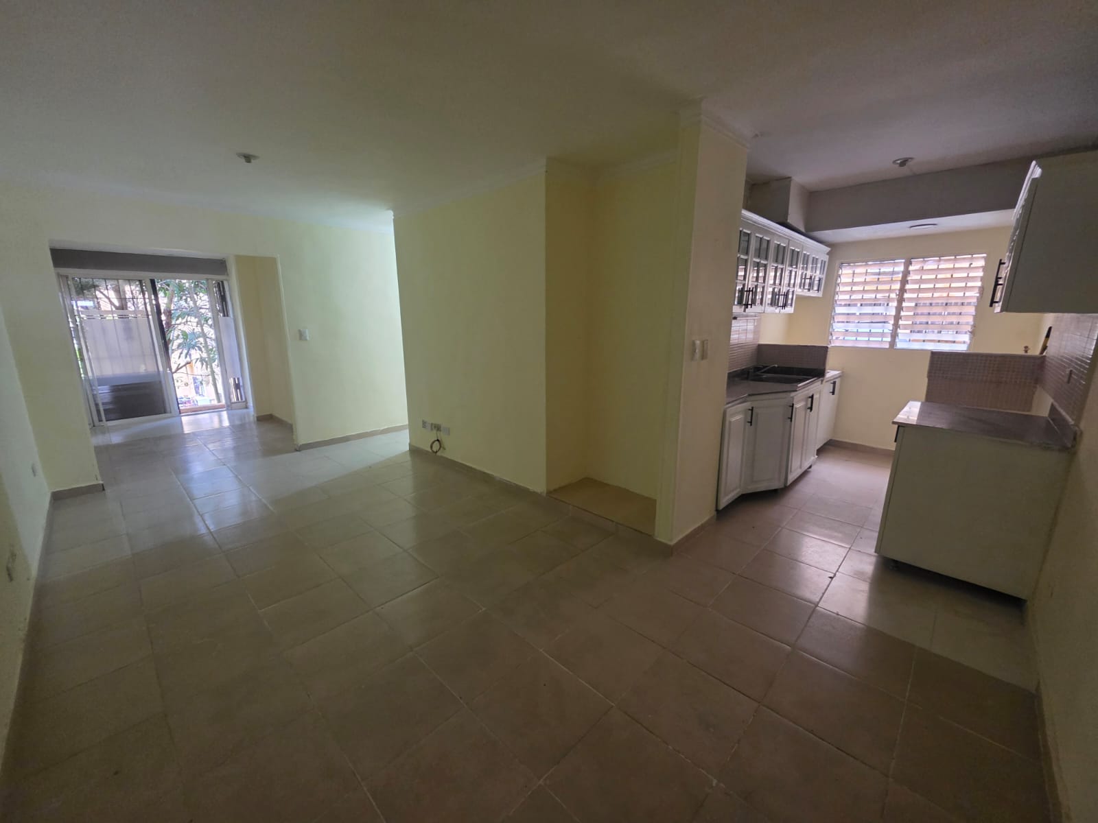 Vendo apto 1ra nivel en la Jacobo Majluta próximo al Bravo  Foto 7296895-6.jpg