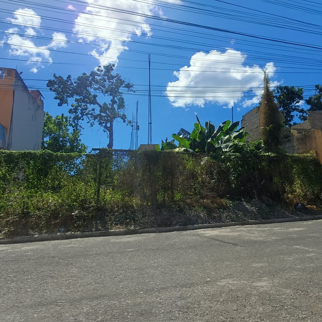 SOLAR EN VENTA EN LOS CORALES II SANTO DOMINGO Foto 7297546-4.jpg