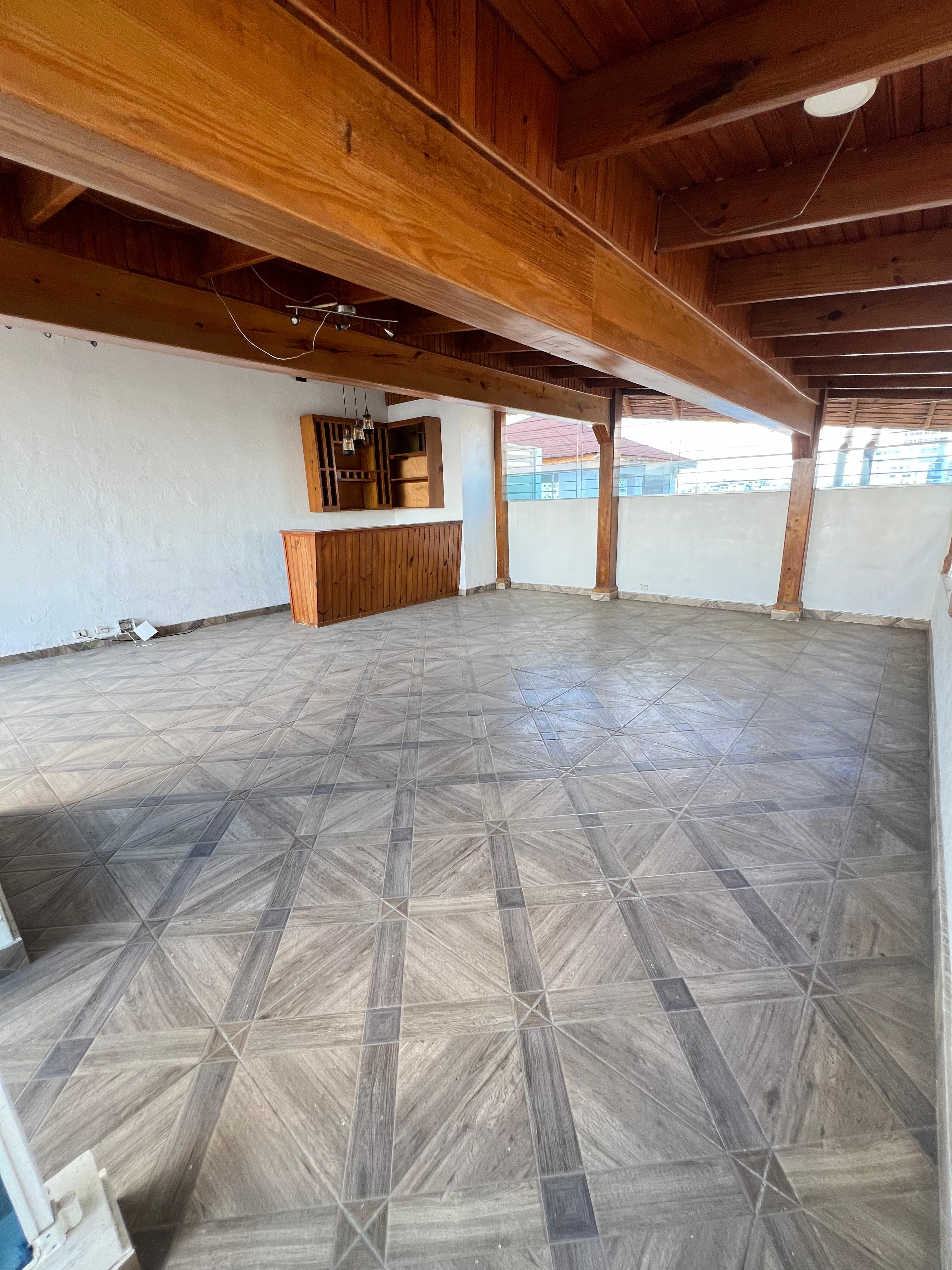 Penthouse en Venta de 3 Niveles en Urbanización Real Foto 7297549-8.jpg
