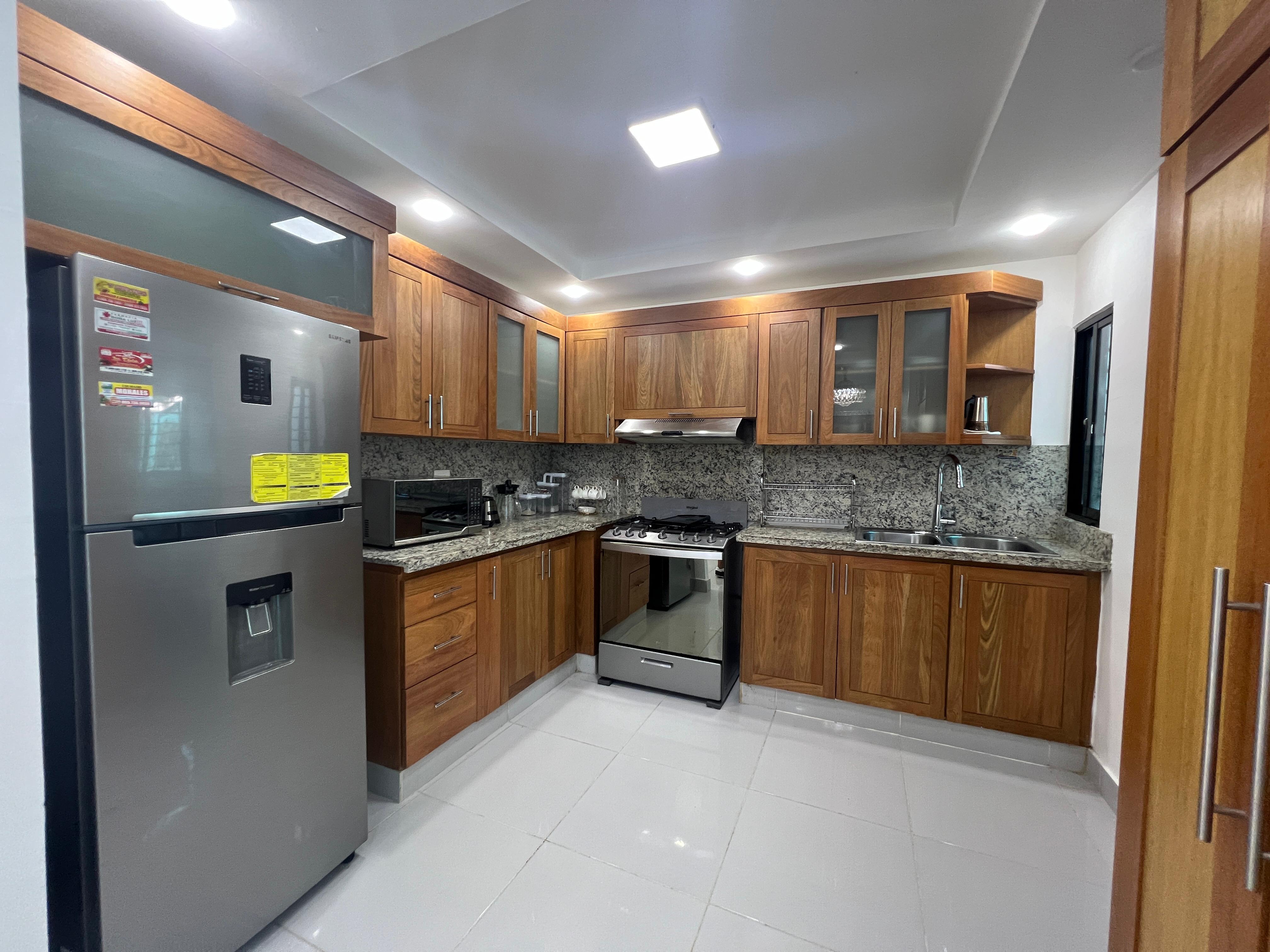 ???? EN VENTA – PRIMER NIVEL AMUEBLADO EN GURABO Foto 7297551-6.jpg