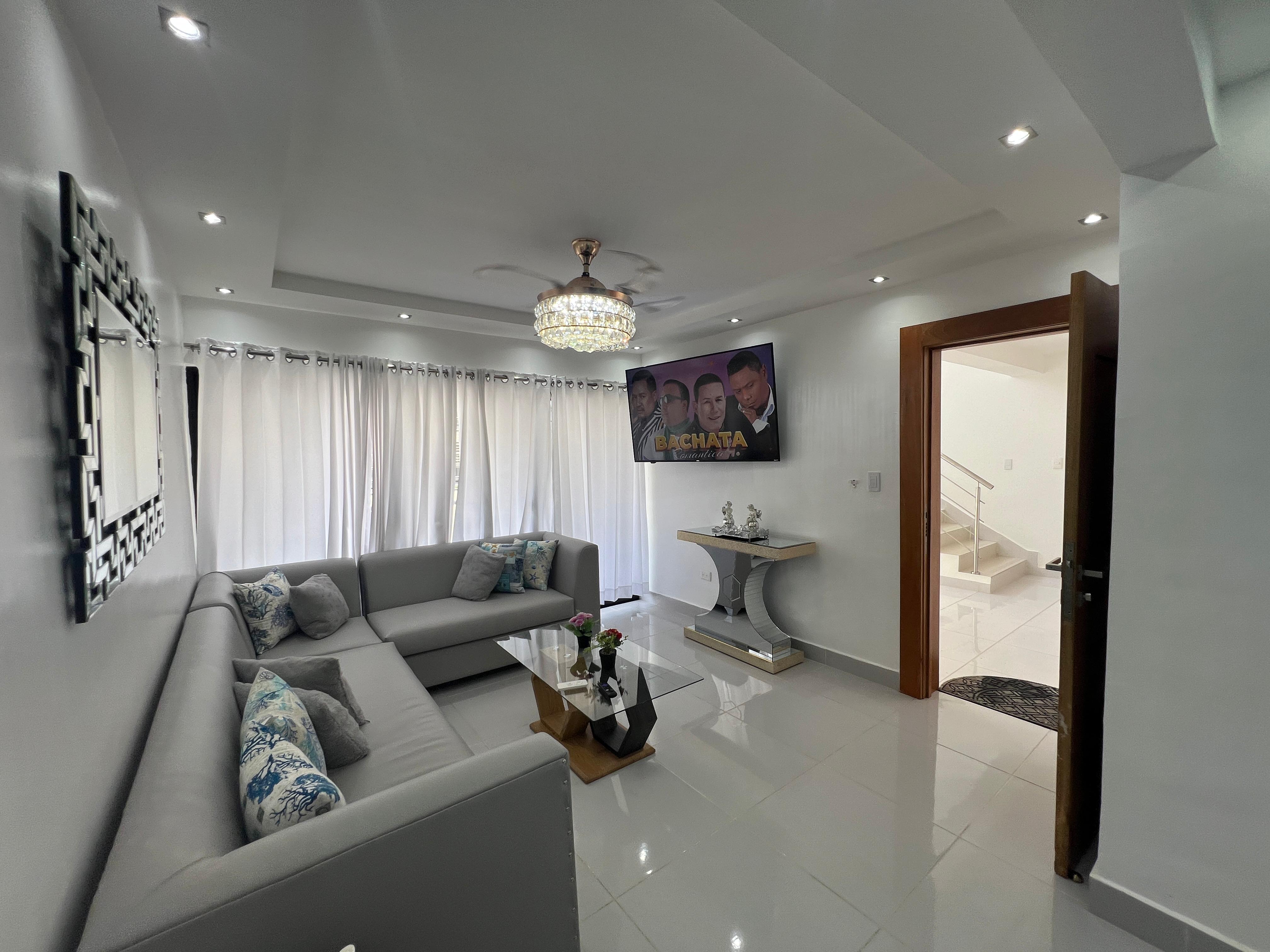 ???? EN VENTA – PRIMER NIVEL AMUEBLADO EN GURABO Foto 7297551-7.jpg