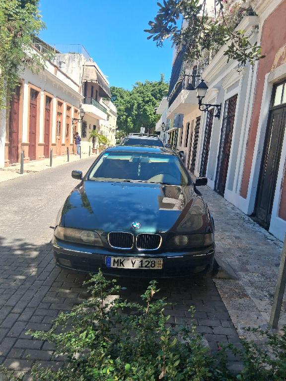 BMW E39 528i año 2000 excelentes condiciones Foto 7297827-1.jpg