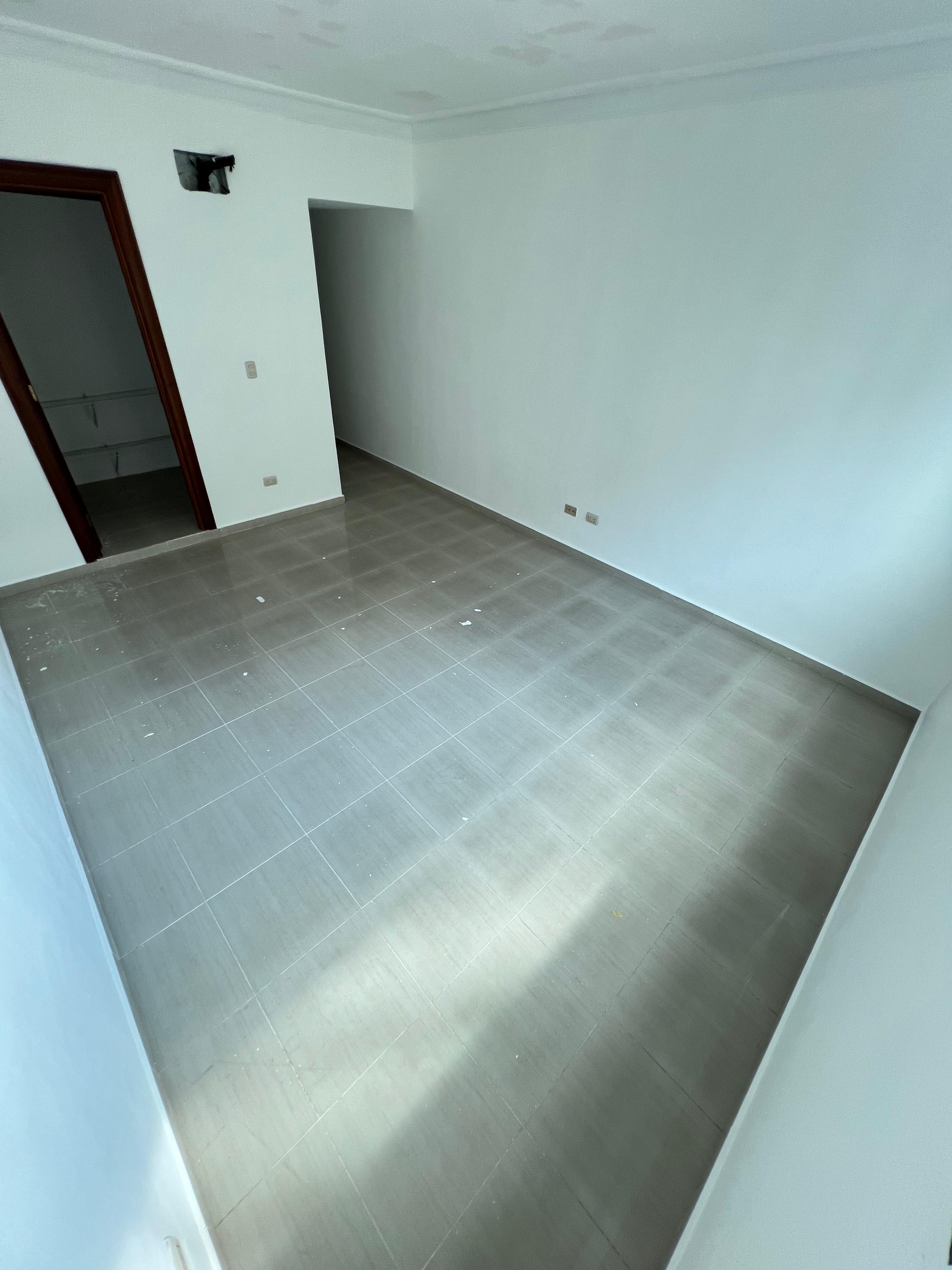 Apartamento en alquiler en Evaristo Morales 2 hab Foto 7298004-12.jpg