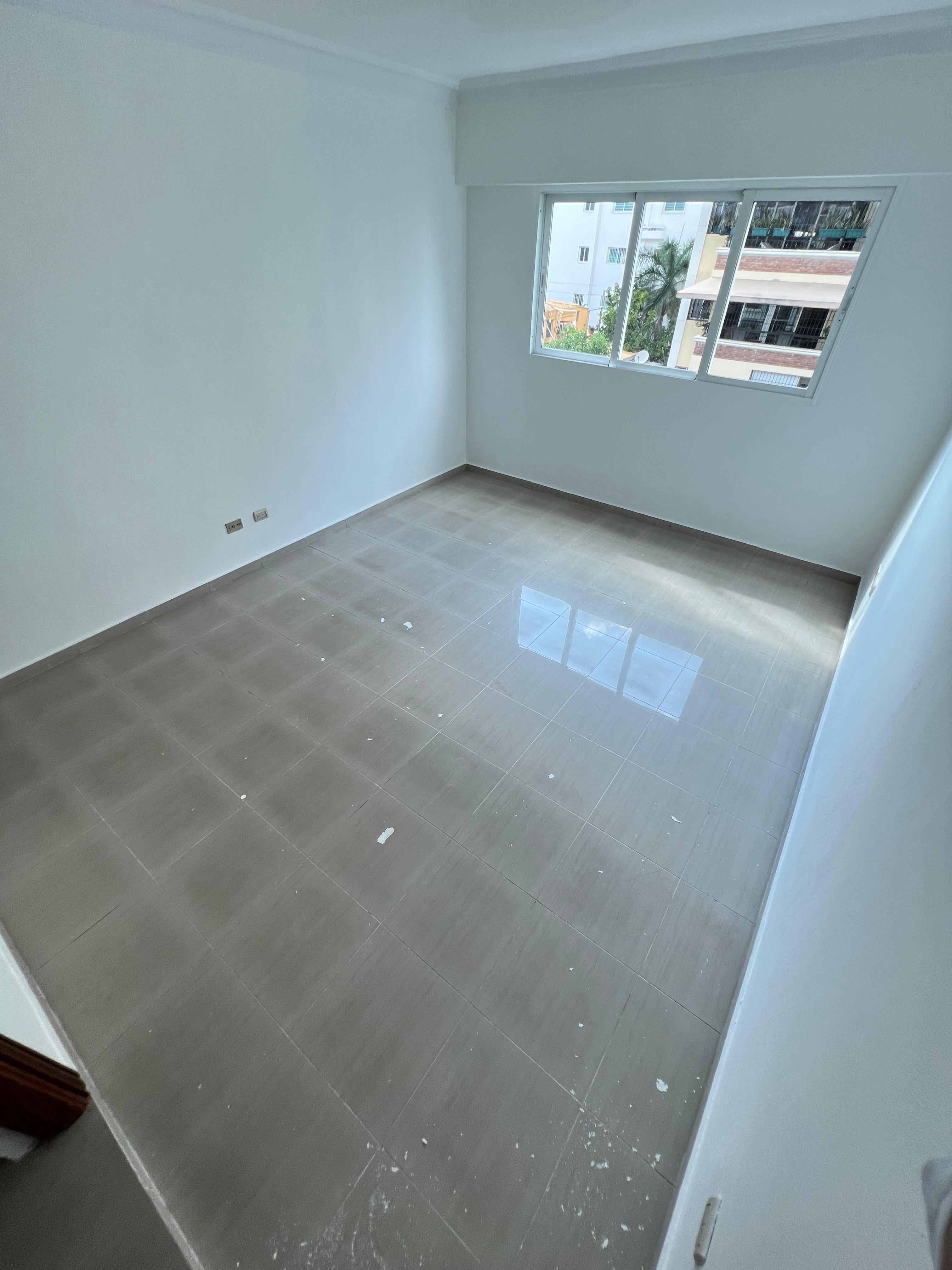 Apartamento en alquiler en Evaristo Morales 2 hab Foto 7298004-13.jpg