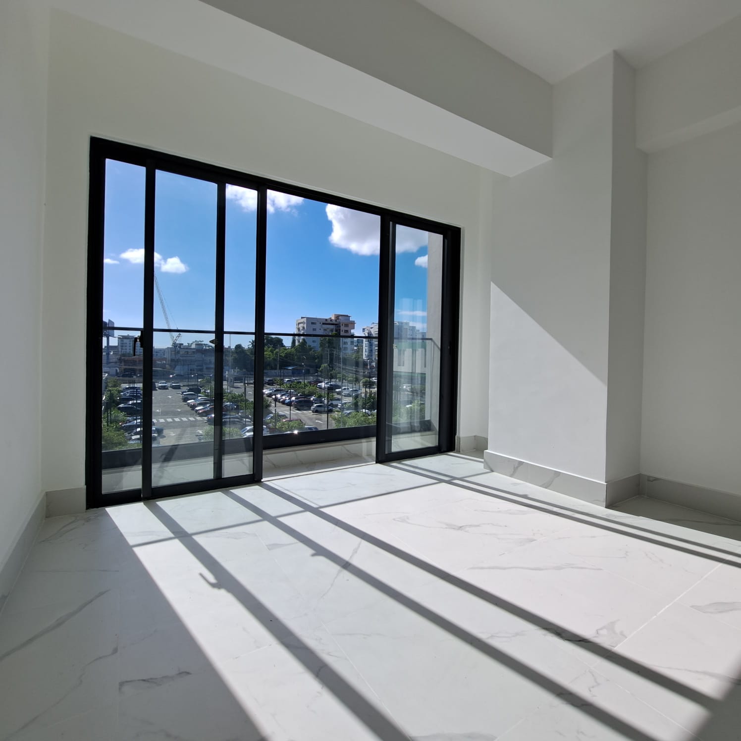 Apartamento en Alquiler en Evaristo Morales Foto 7298018-1.jpg