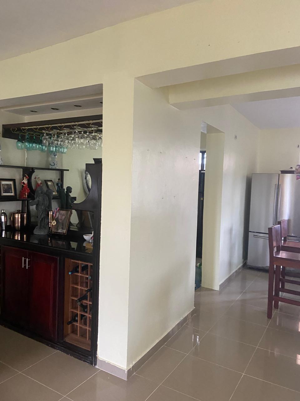 Casa en Cancino Santo Domingo Este de 6 habitaciones  Foto 7299055-2.jpg