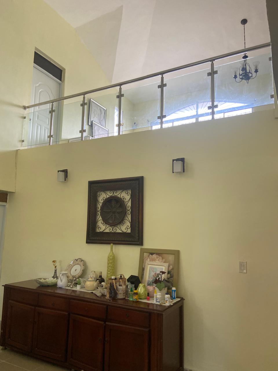 Casa en Cancino Santo Domingo Este de 6 habitaciones  Foto 7299055-4.jpg